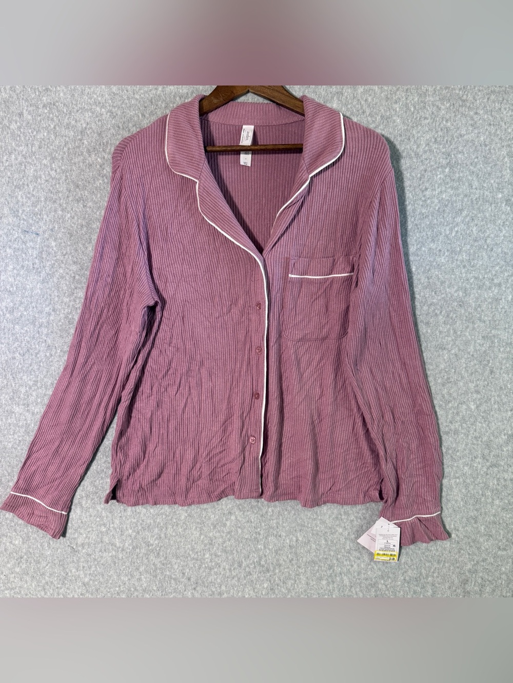 Auden pink Ribbed long sleeve Button-Front Pajama Top women’s large